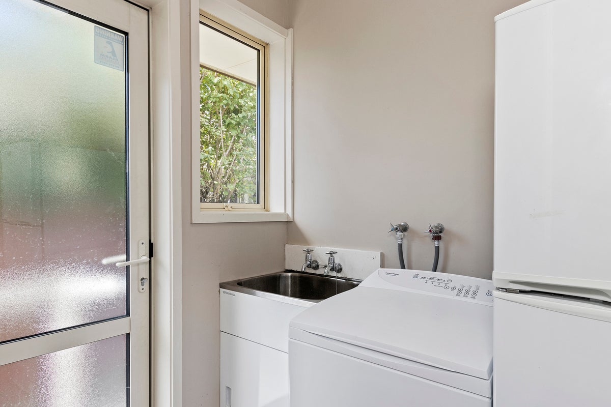 1/29 Heathglen Avenue, Parklands, Christchurch - Carousel 12