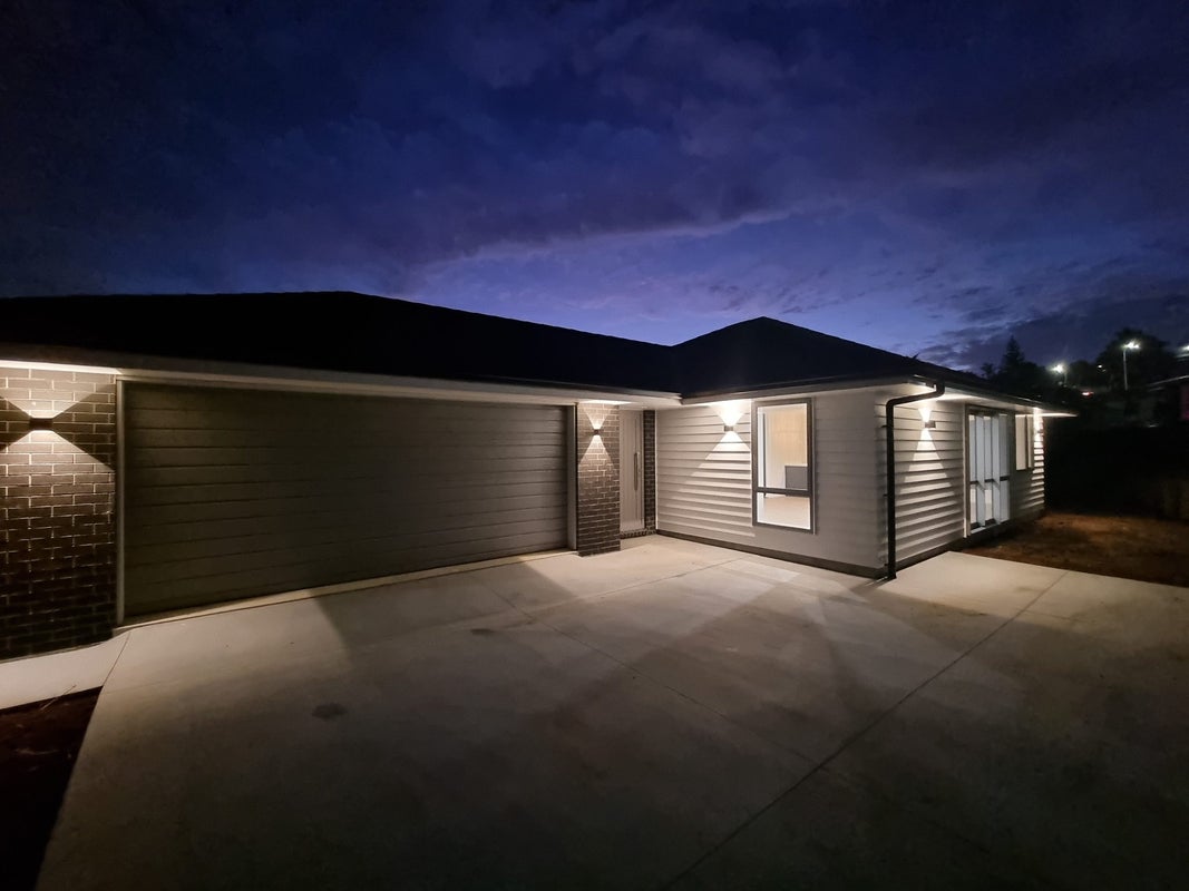 7 Lindis Lane, Kamo, Whangarei - Carousel 1