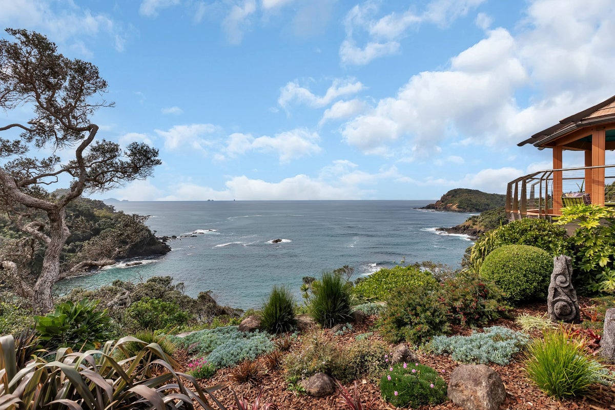 31 Landowners Lane, TUTUKAKA, WHANGAREI - Carousel 1