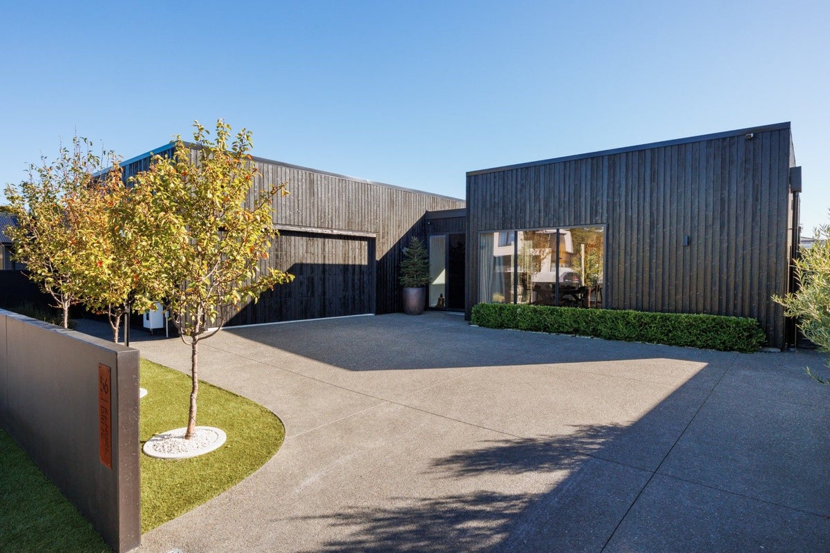 56 Kanuka Drive, Hokowhitu, Palmerston North - Carousel 1
