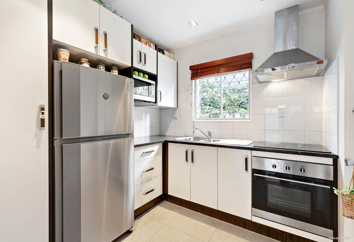 9/50 Wynyard Road, Mount Eden, Auckland - Carousel 2