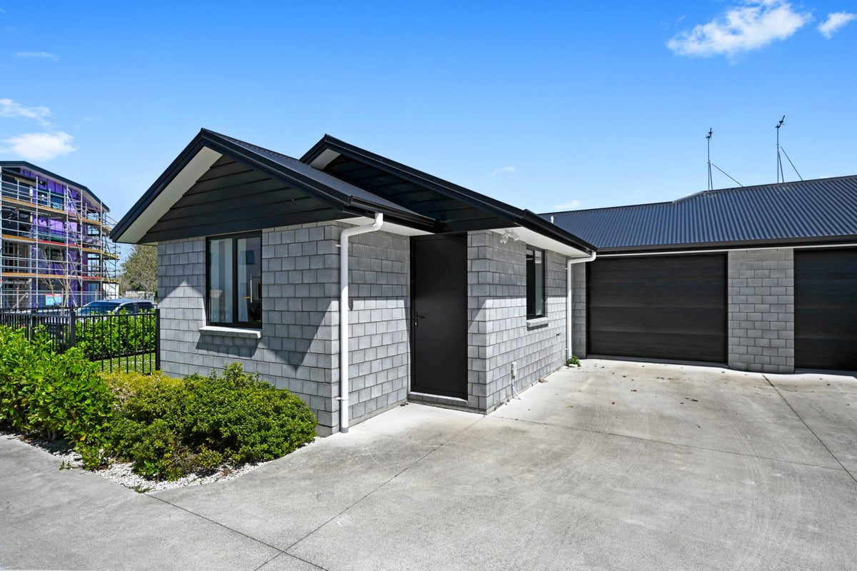 1/23 Ross Crescent, Fairfield, Hamilton - Carousel 4