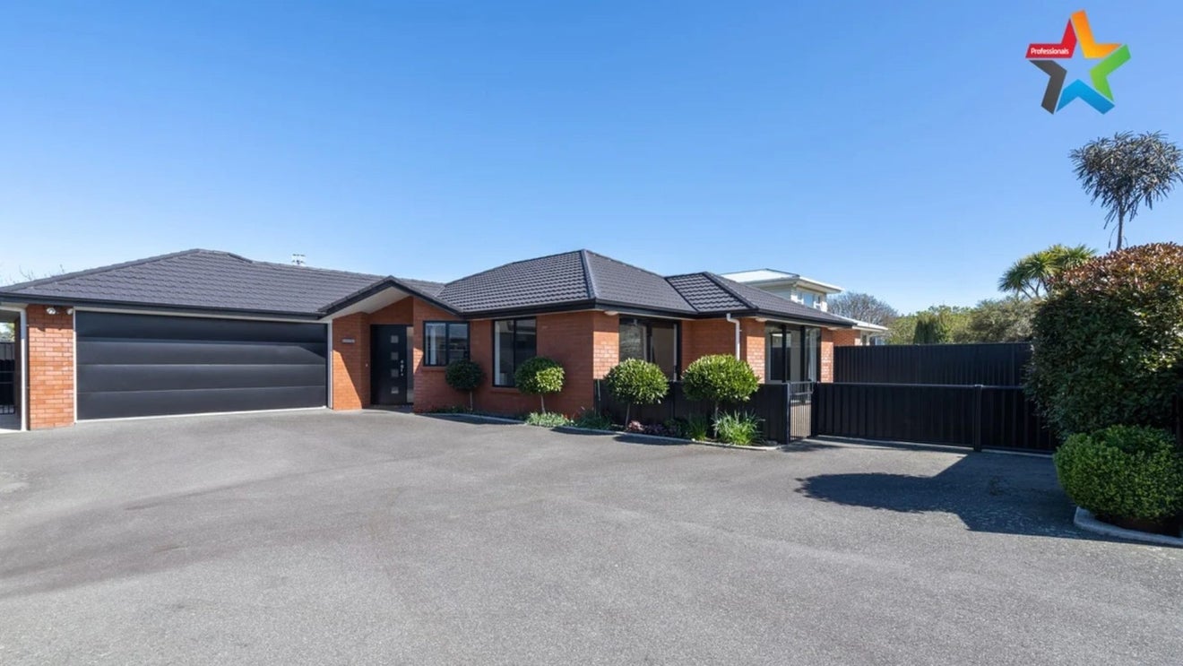 237 George Street, Waverley, Invercargill - Carousel 1