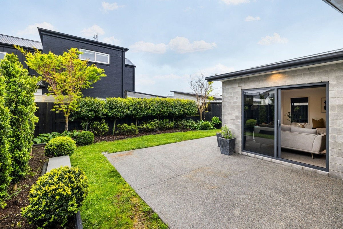 6 Capper Crescent, Chartwell, Hamilton - Carousel 2