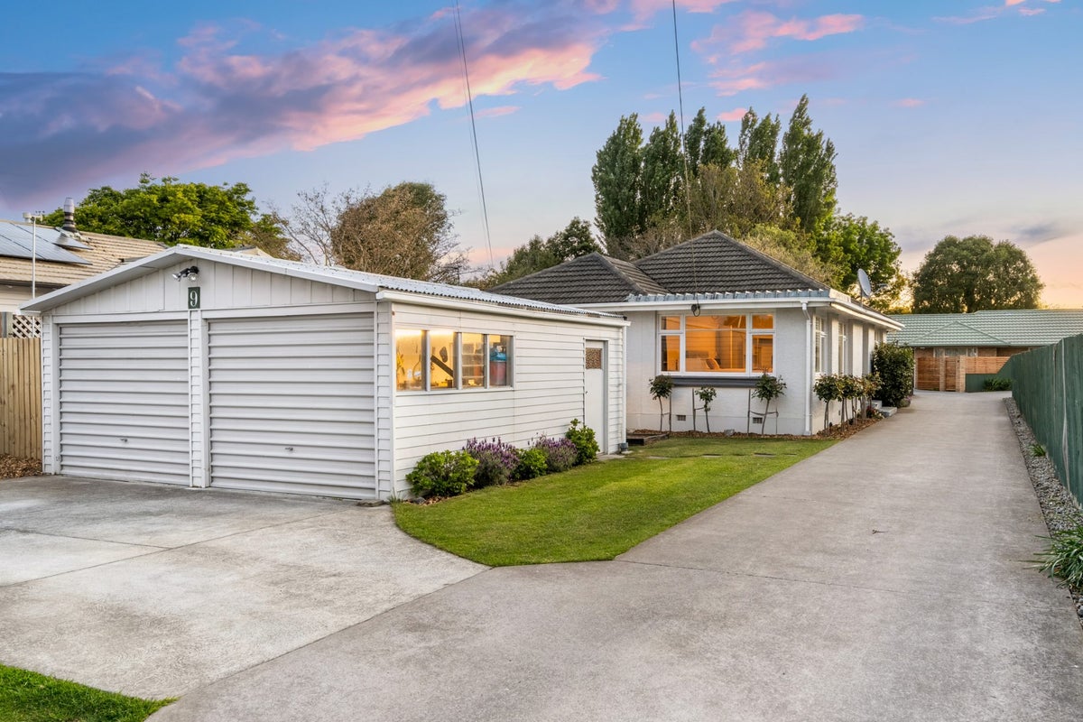 1/9 Fergusson Avenue, Mairehau, Christchurch - Carousel 1
