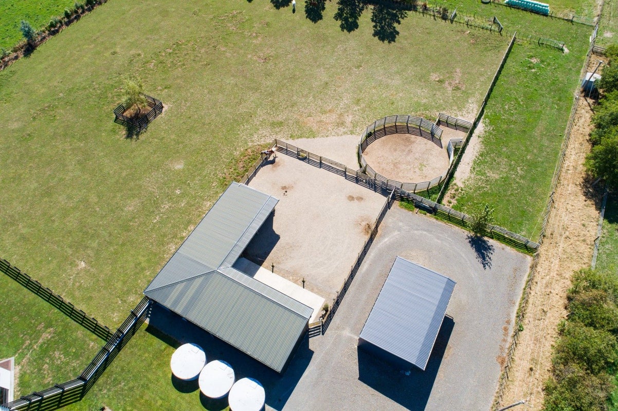 79 Jackeytown Road, Tiakitahuna, Palmerston North - Carousel 50