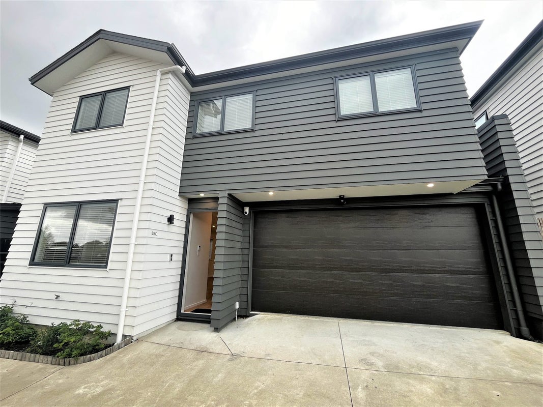 35C Vincent Street, Howick, Auckland - Carousel 1