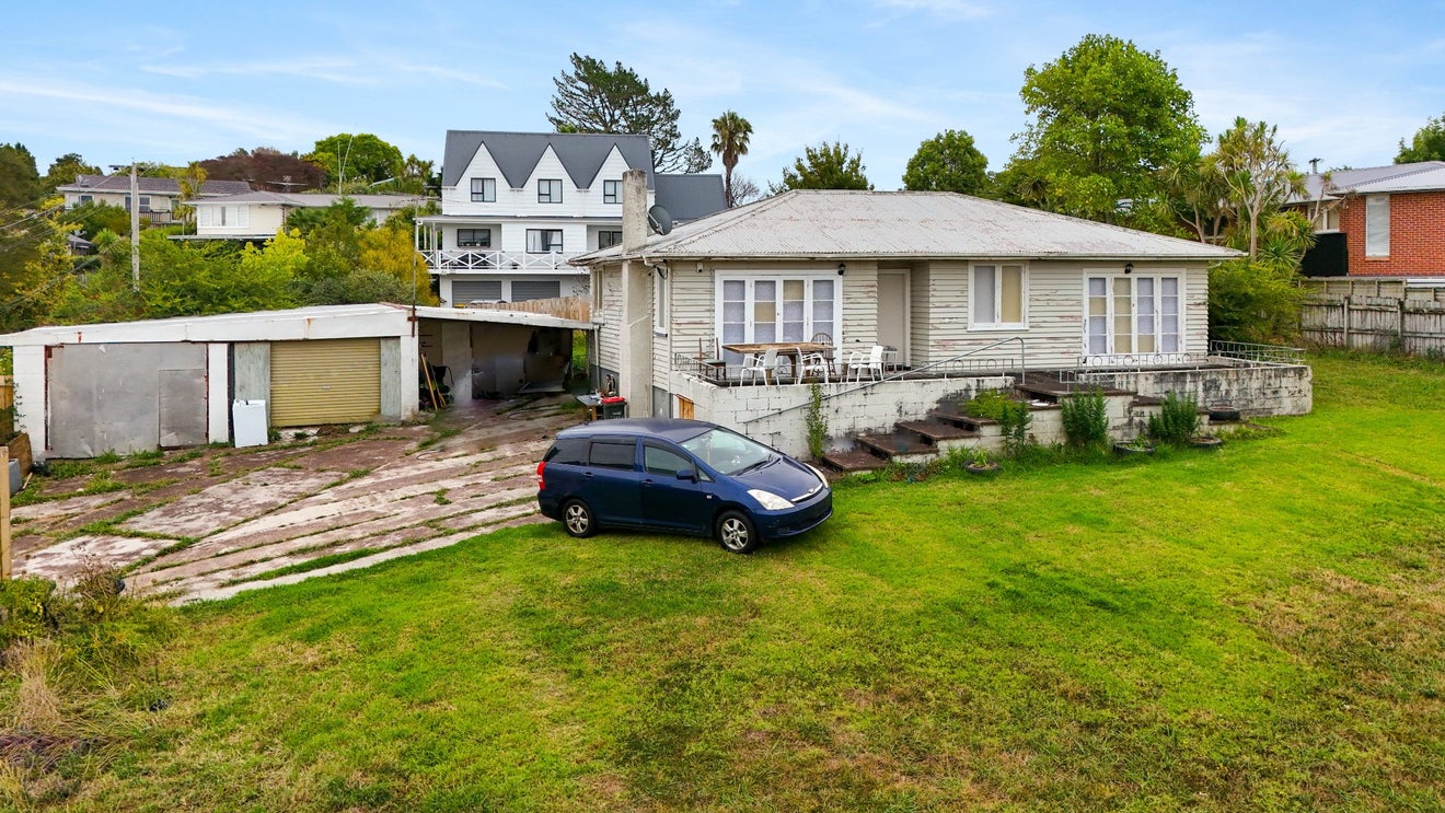 45A Ambler Avenue, Glen Eden, Auckland - Carousel 2