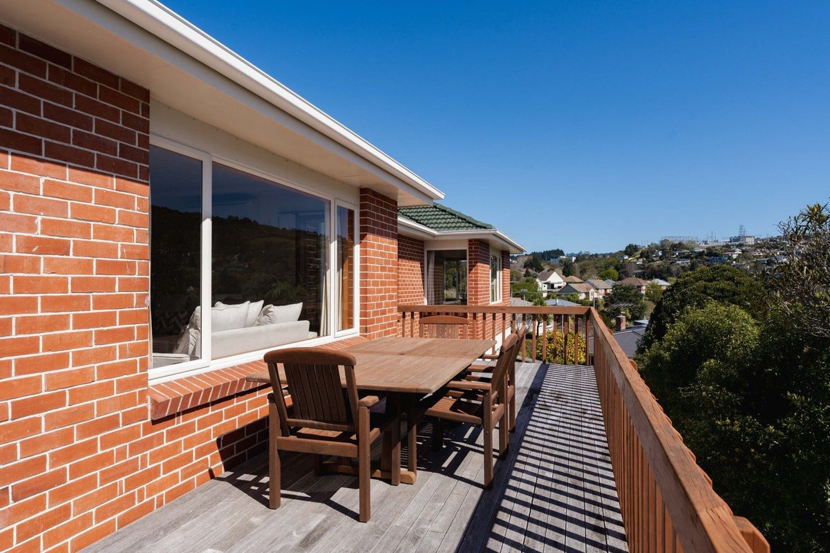 8 Upland Street, Helensburgh, Dunedin - Carousel 2