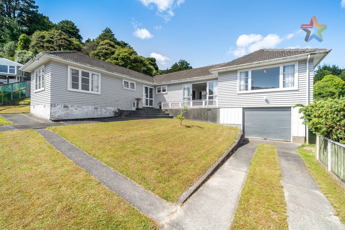 1/72 Glen Road, Stokes Valley, Lower Hutt - Carousel 1