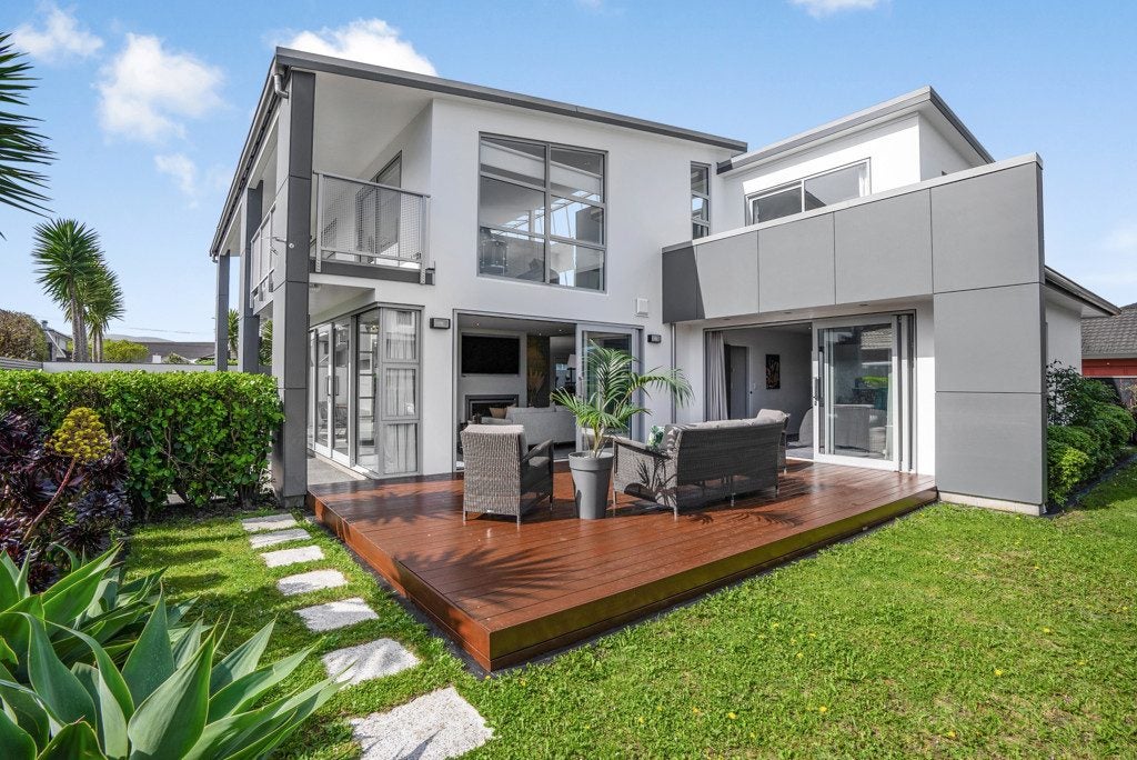 94B Epuni Street, Epuni, Lower Hutt - Carousel 1