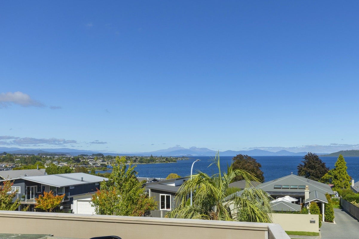 66 Ngauruhoe Street, Hilltop, Taupo - Carousel 1