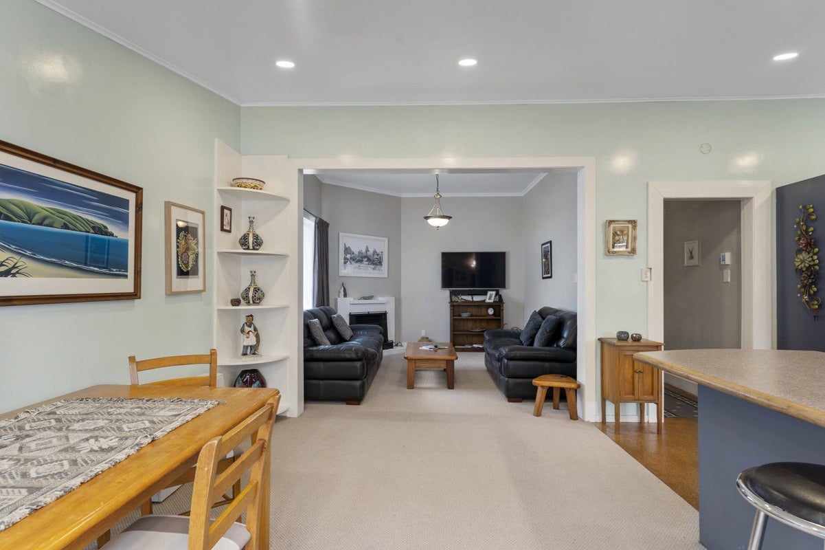 22 Durham Street, Picton, Picton - Carousel 2