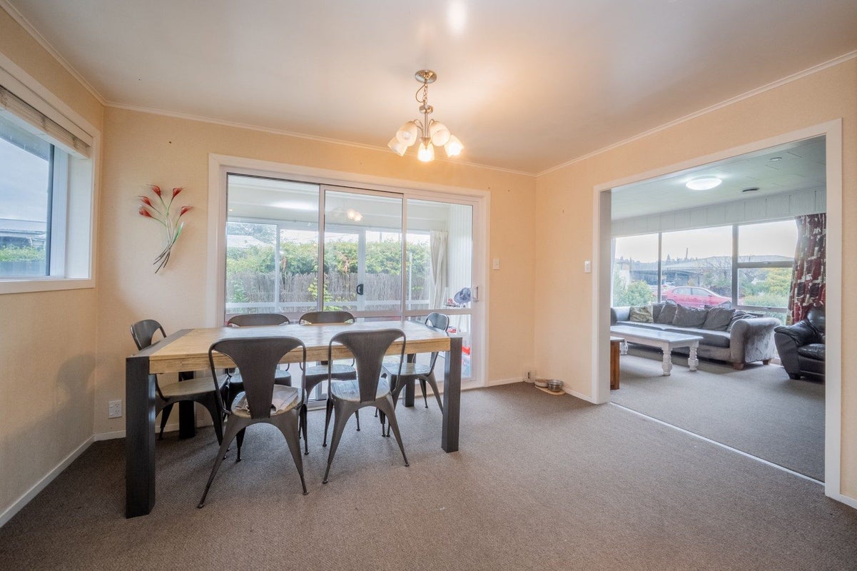 23 Glencarron Street, Alexandra, Alexandra - Carousel 2