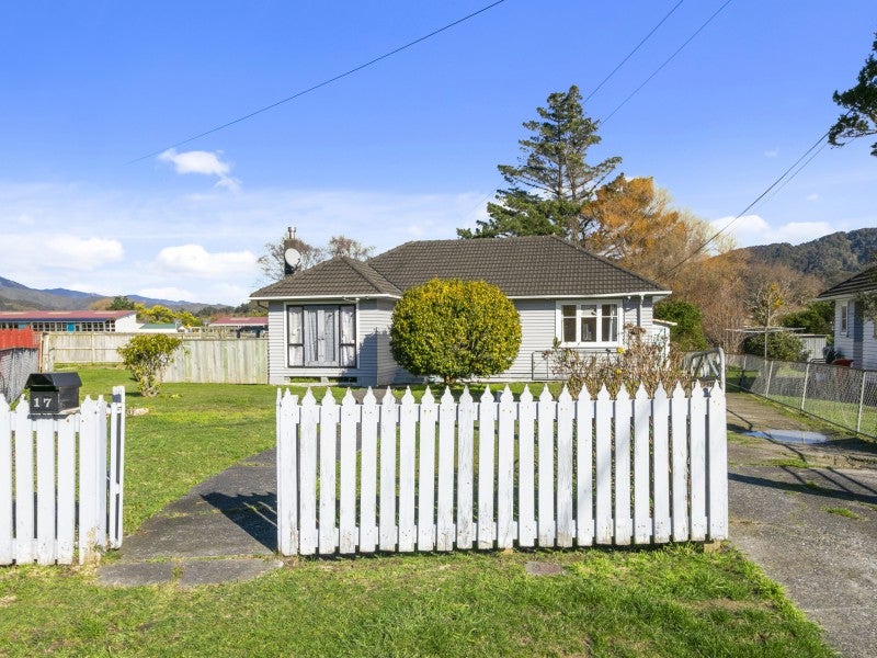 17 McKay Street, Wainuiomata, Lower Hutt - Carousel 1
