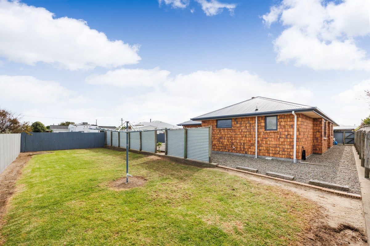 64 Andrews Street, Foxton Beach, Foxton - Carousel 34