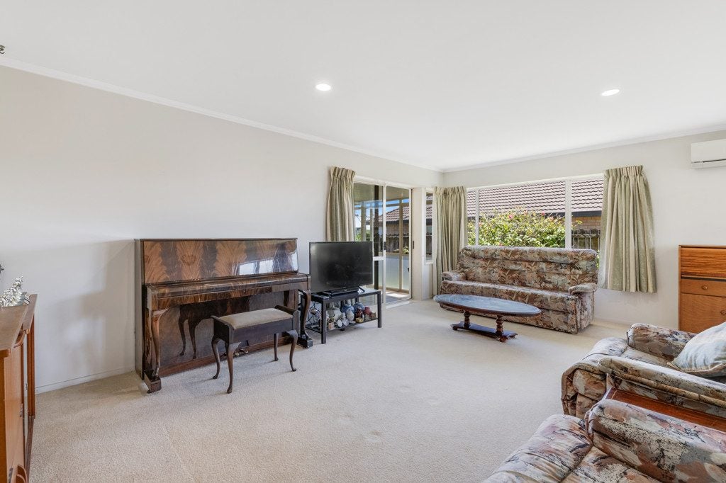 2 The Boulevard, Red Beach, Whangaparaoa - Carousel 18