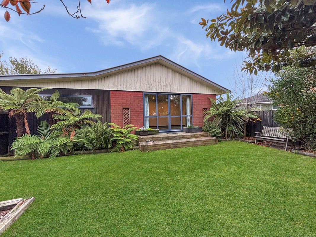 30 Sarabande Avenue, Redwood, Christchurch - Carousel 1