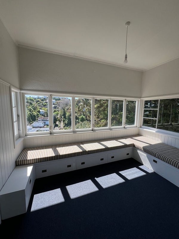 8 Hadfield Terrace, Bluff Hill, Napier - Carousel 11