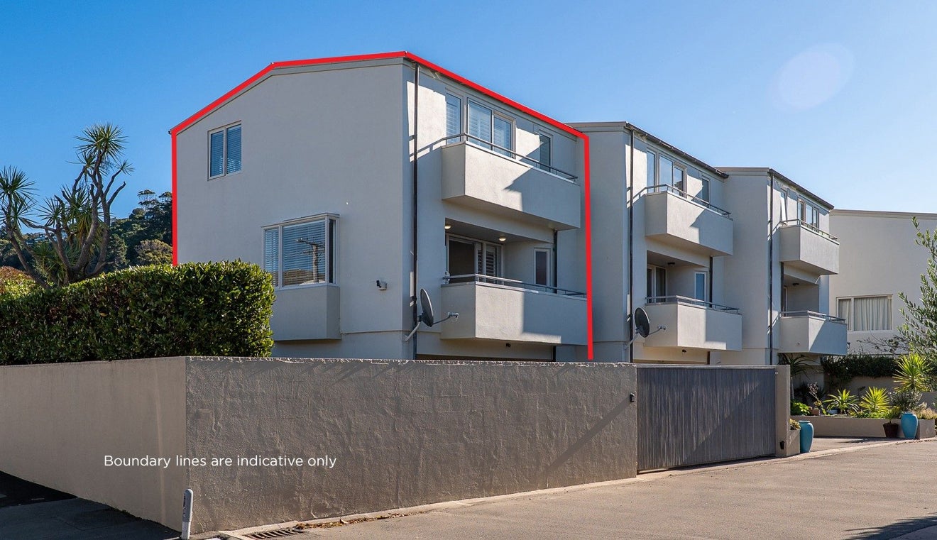1/6 Burgess Street, Sumner, Christchurch - Carousel 1