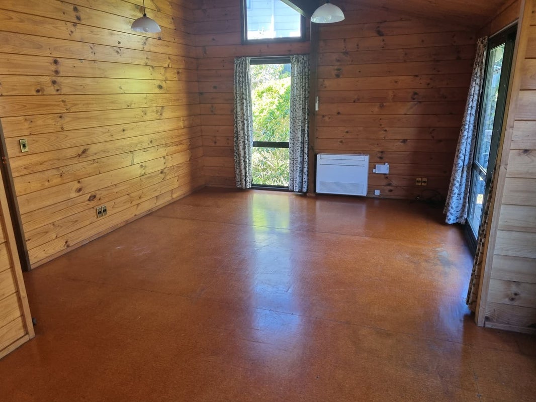 5 Otonga Way, Churton Park, Wellington - Carousel 2