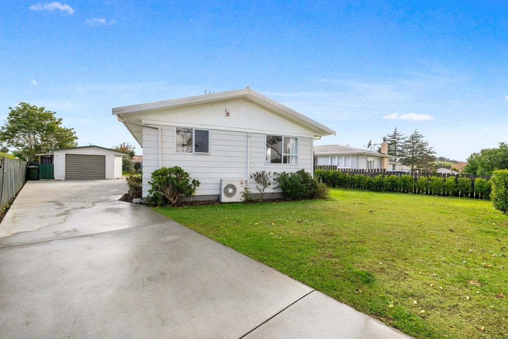 8 Belmont Avenue, Tikipunga, Whangarei - Carousel 1
