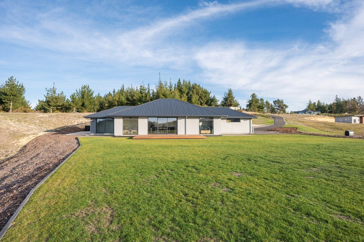 236 Bronte Road West, Bronte, Upper Moutere - Carousel 1