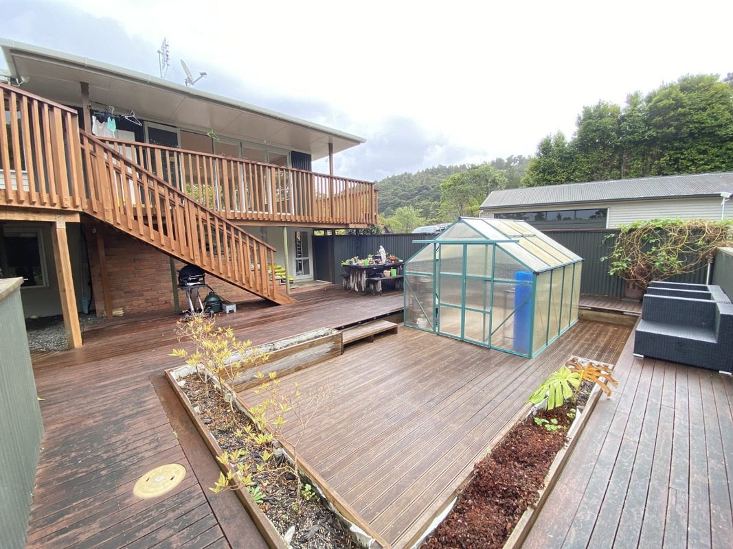 345 Huia Road, Titirangi, Auckland - Carousel 19