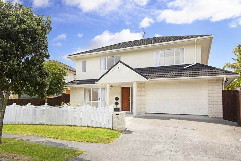 40 Santa Ana Drive, Dannemora, Auckland - Carousel 1