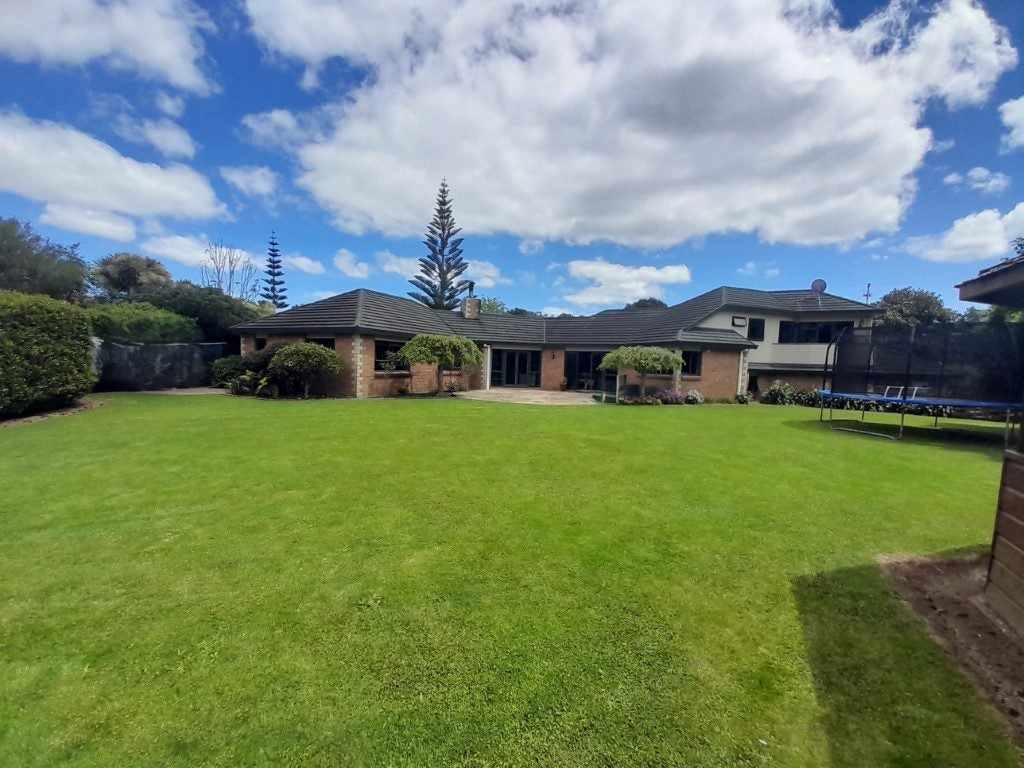 18 Clive Howe Road, Patumahoe, Pukekohe - Carousel 1