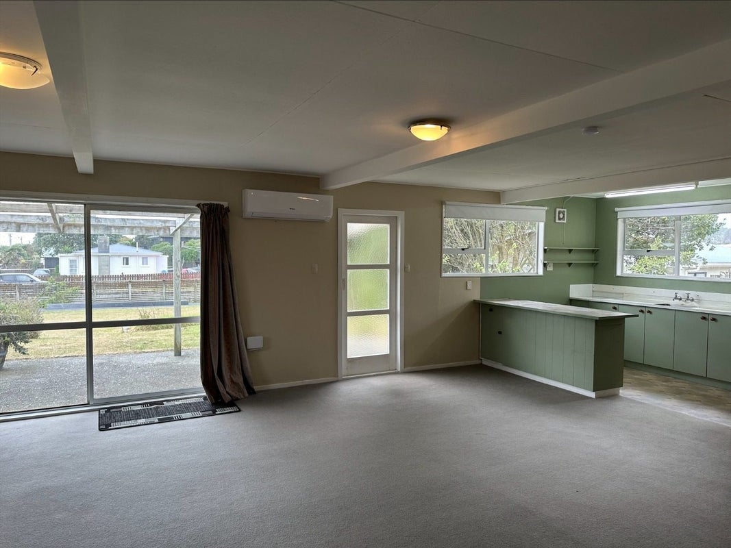 37 Koromiko Street, Otaki Beach, Otaki - Carousel 2