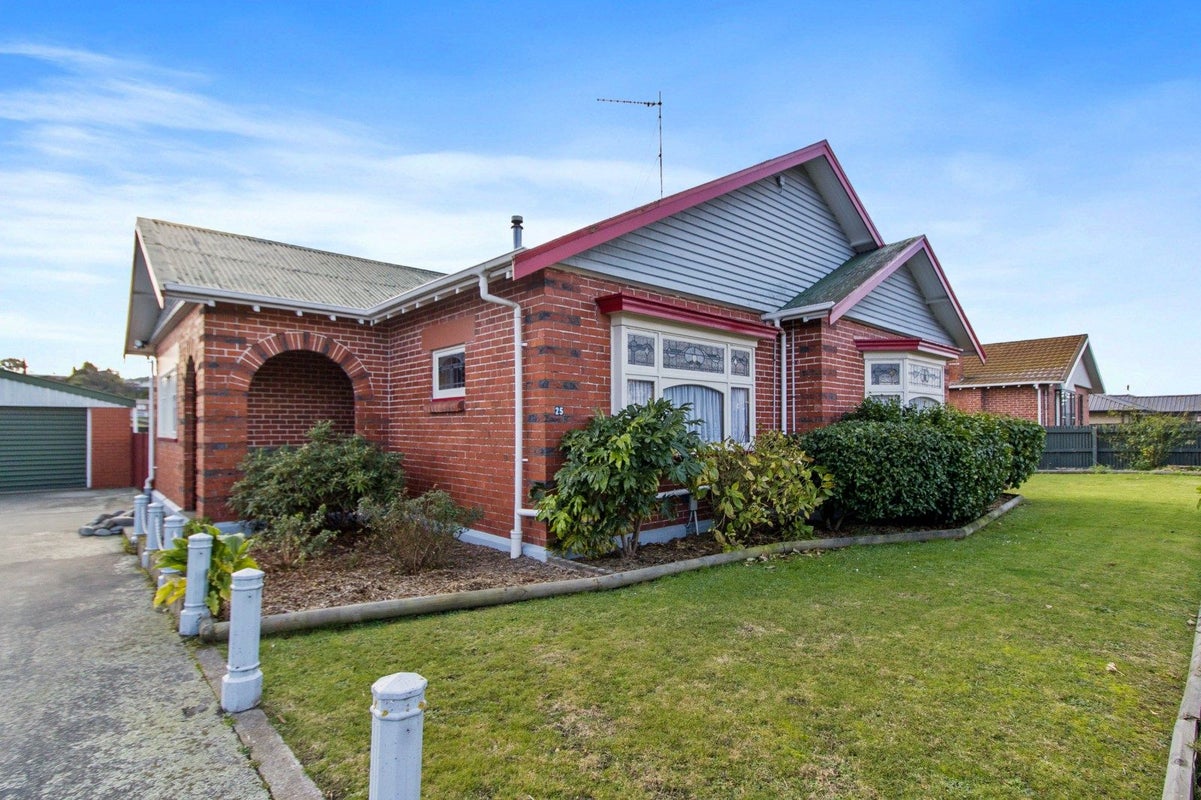 25 Grasmere Street, Waimataitai, Timaru - Carousel 1
