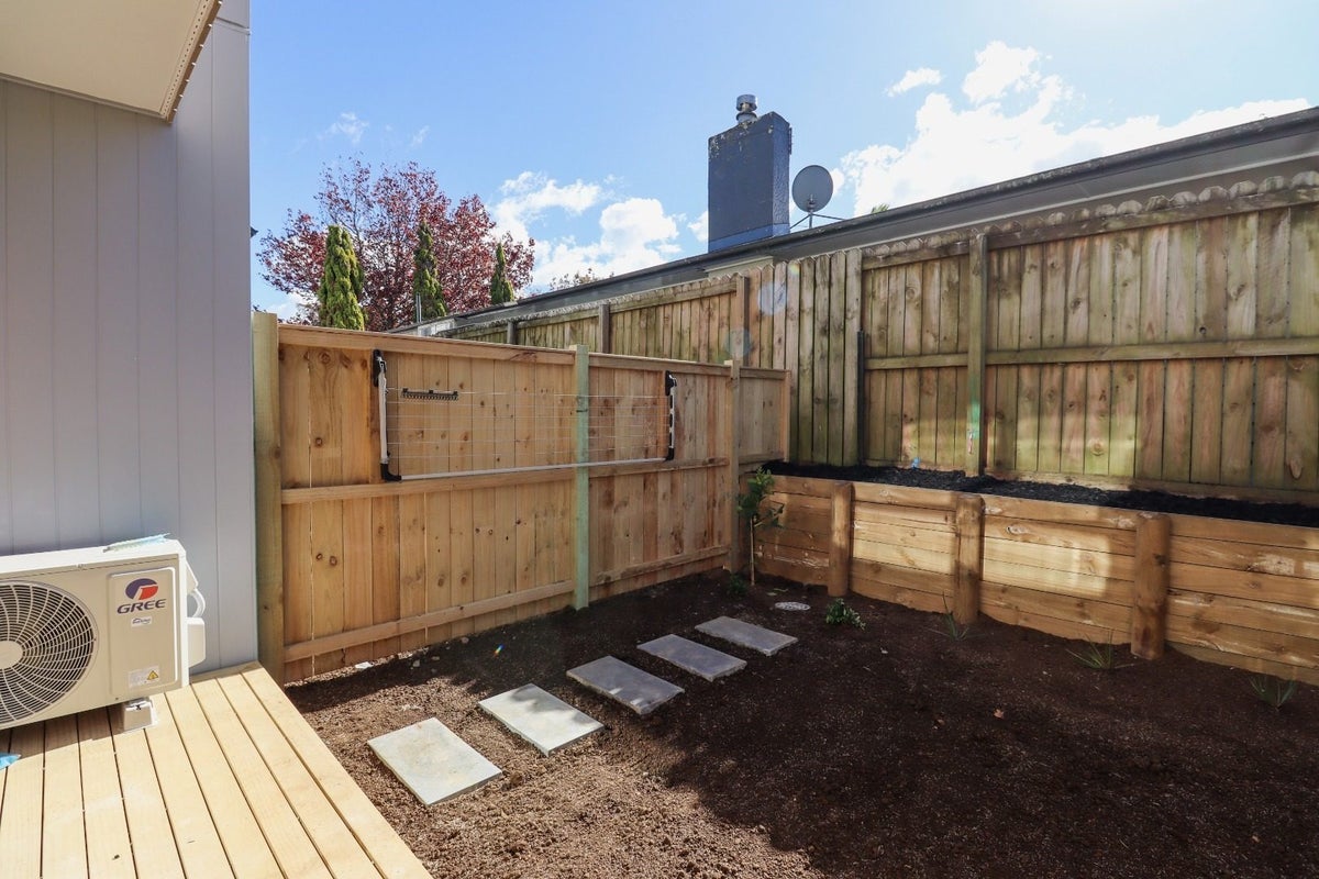 4F Blue Gum Rise, Sunnyhills, Auckland - Carousel 10