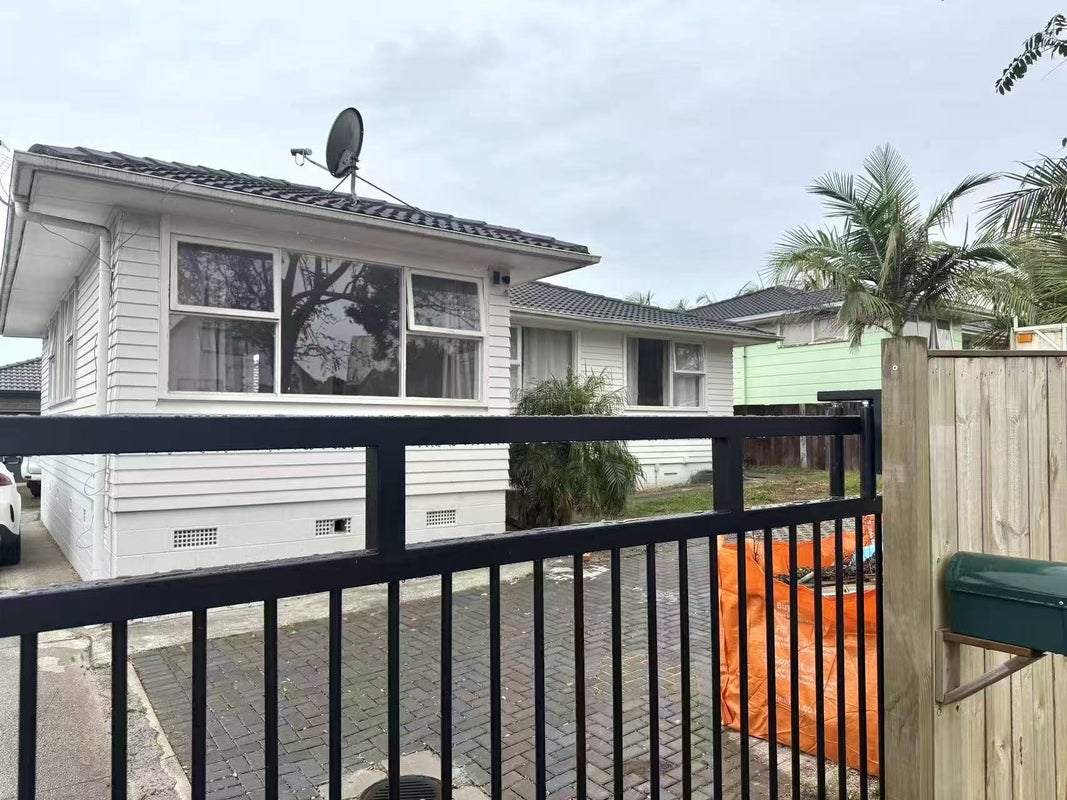 94 Boundary Road, Clover Park, Auckland - Carousel 1