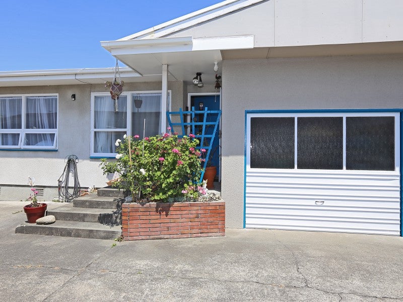 2/381 Kennedy Road, Pirimai, Napier - Carousel 1