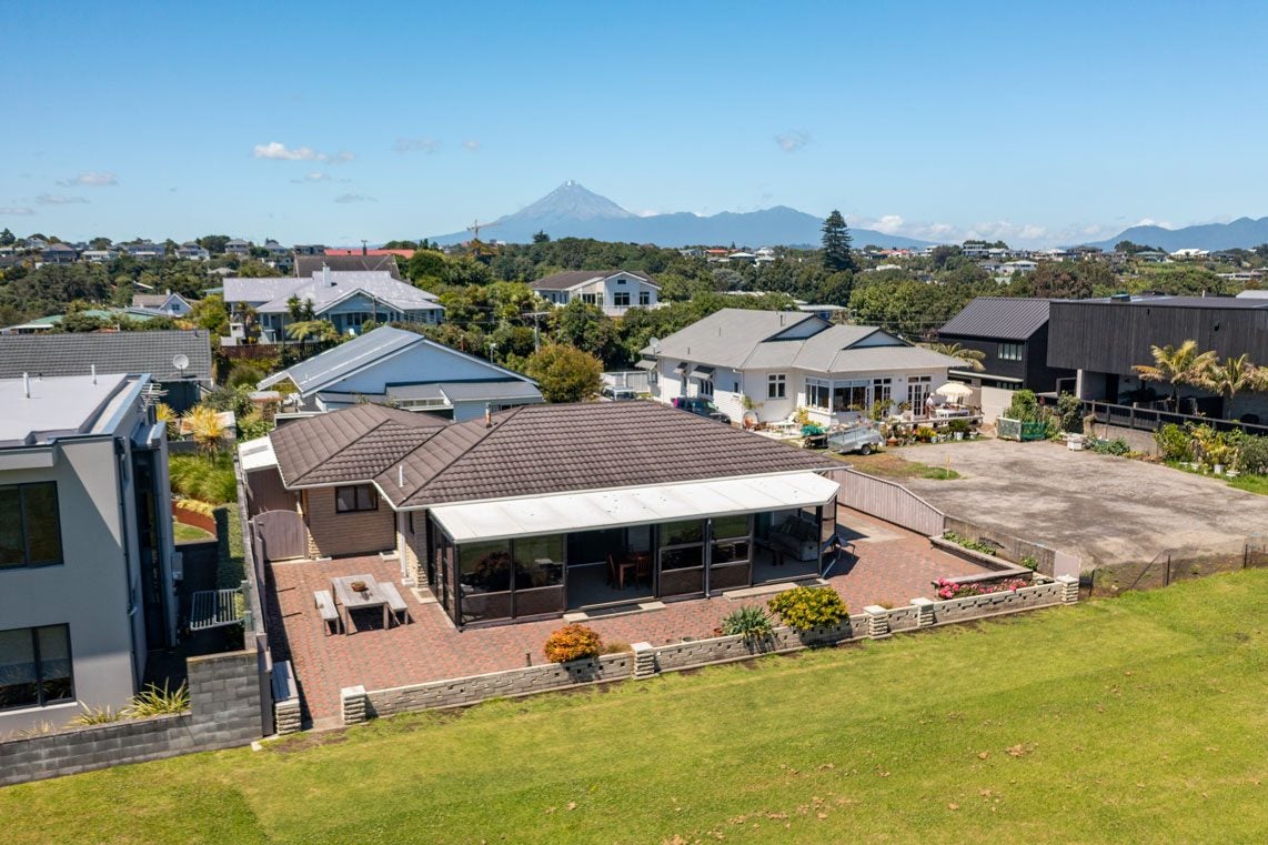 18A Birdwood Avenue, Moturoa, New Plymouth - Carousel 21
