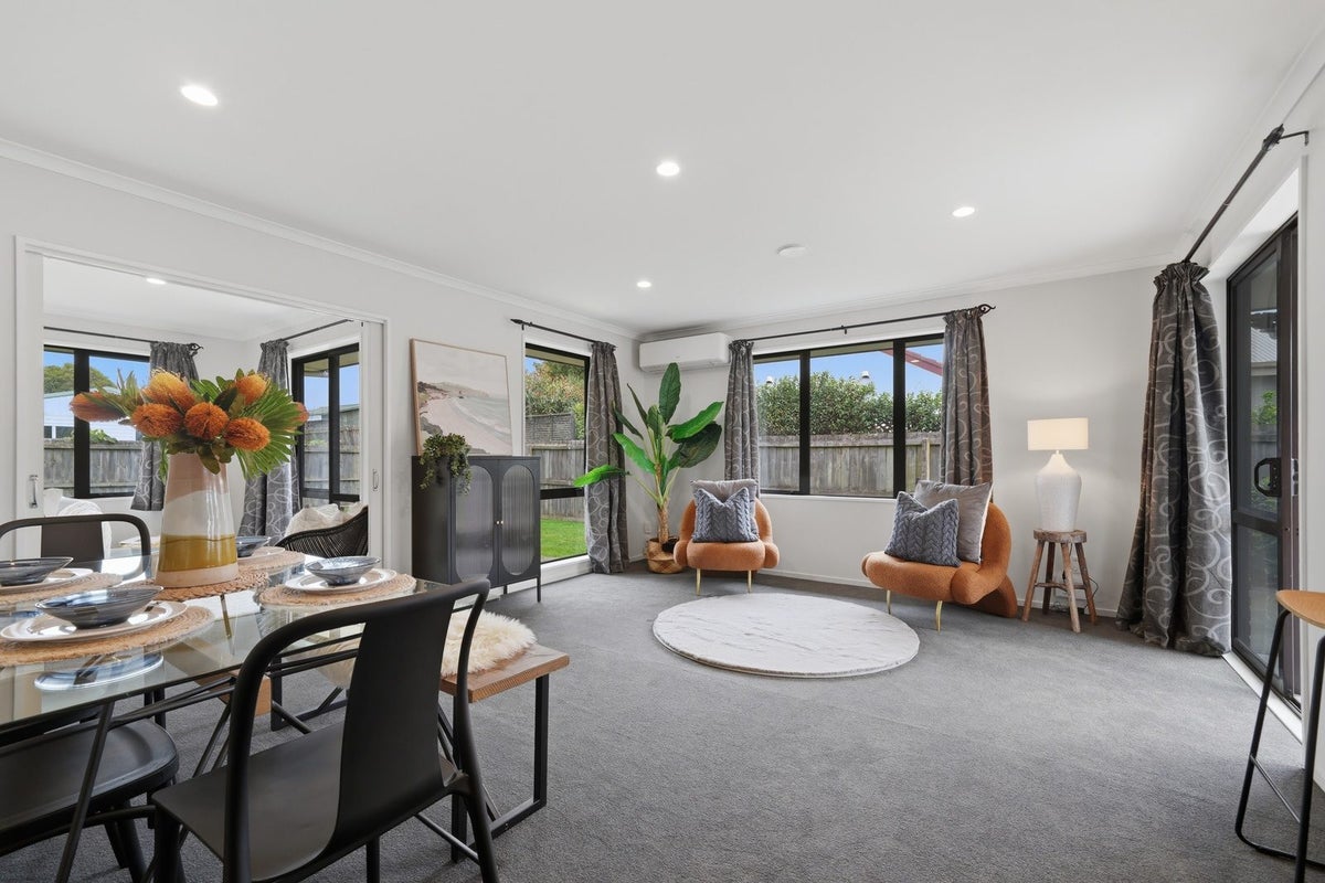 11A Swift Street, Belfast, Christchurch - Carousel 2