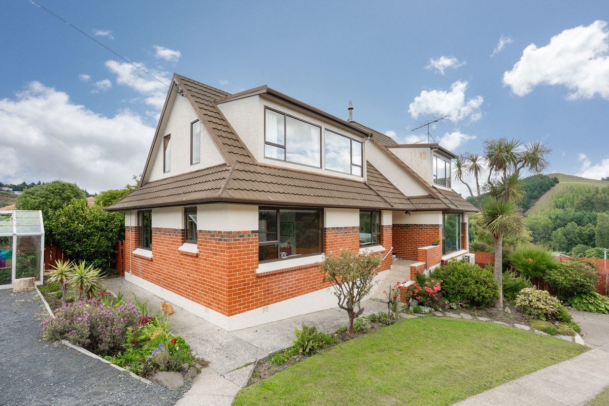 15 Bryant Street, Kenmure, Dunedin - Carousel 1