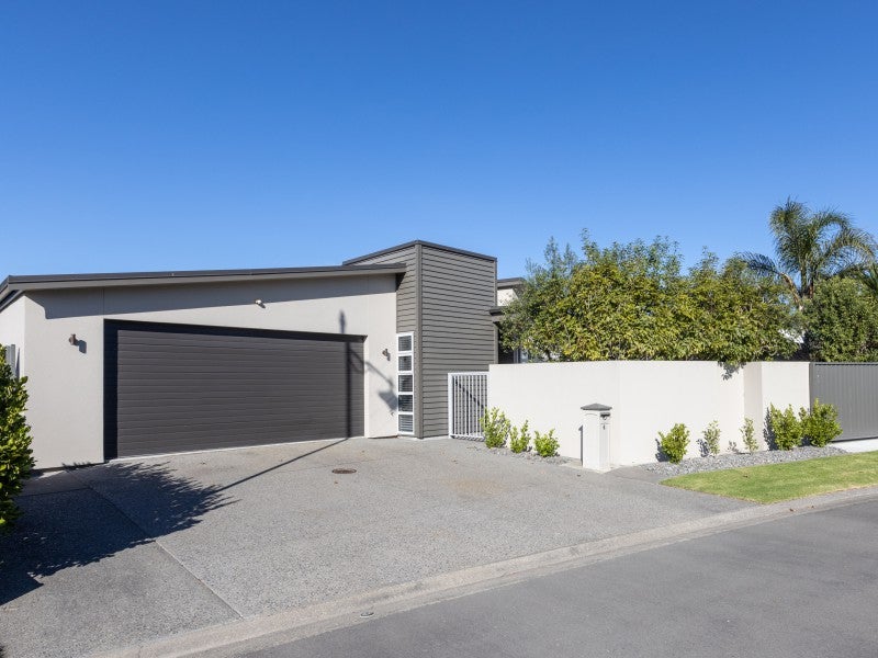 4 Lindis Place, Poraiti, Napier - Carousel 19