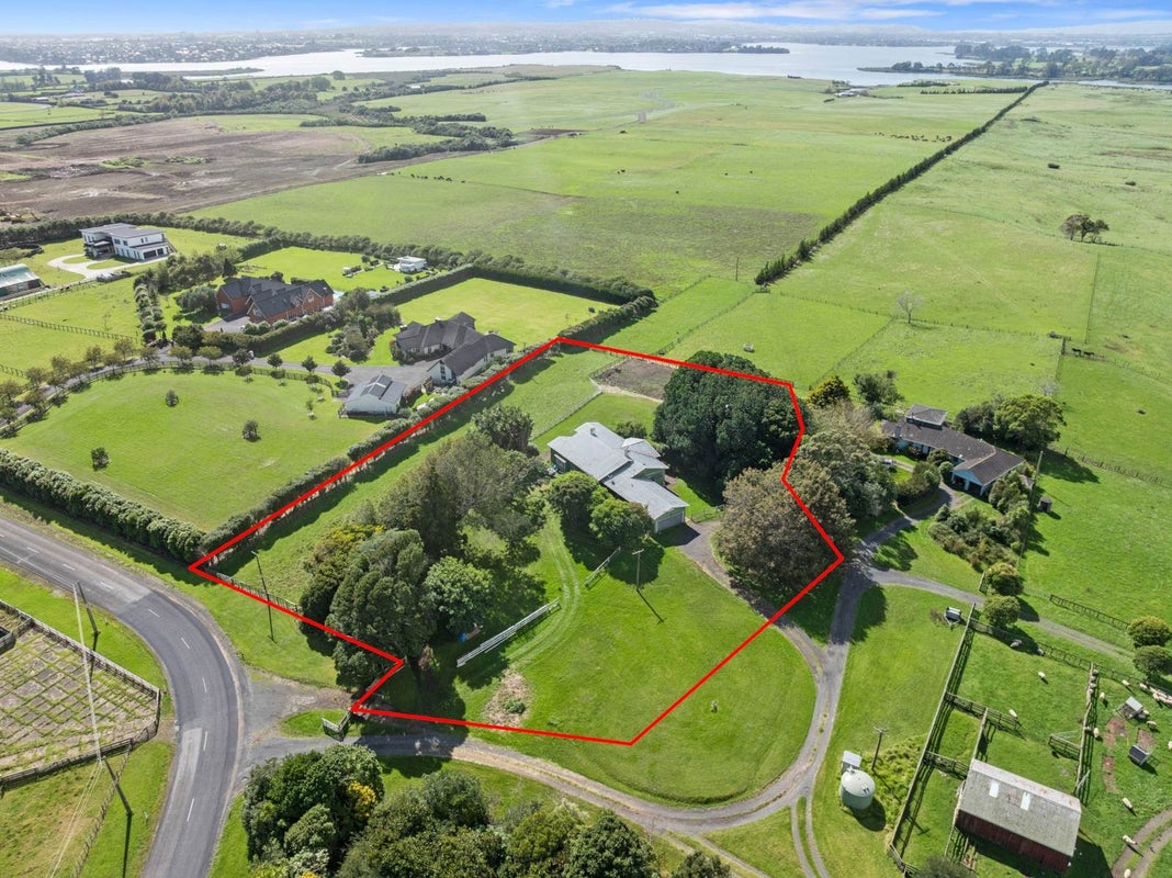 262B Urquhart Road, Karaka, Papakura - Carousel 1