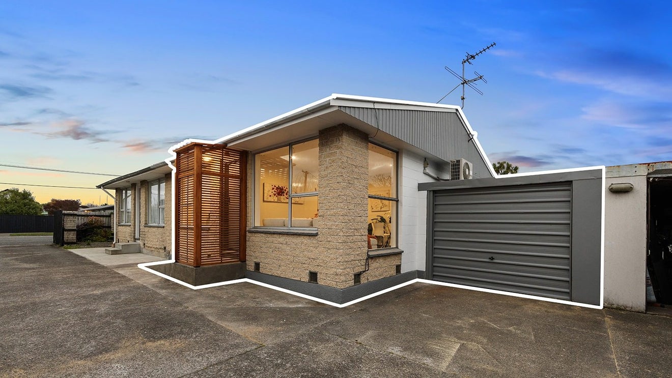 2/560 Hereford Street, Linwood, Christchurch - Carousel 11