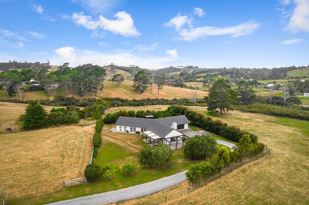 255 Austin Road, Dairy Flat, Albany - Carousel 1