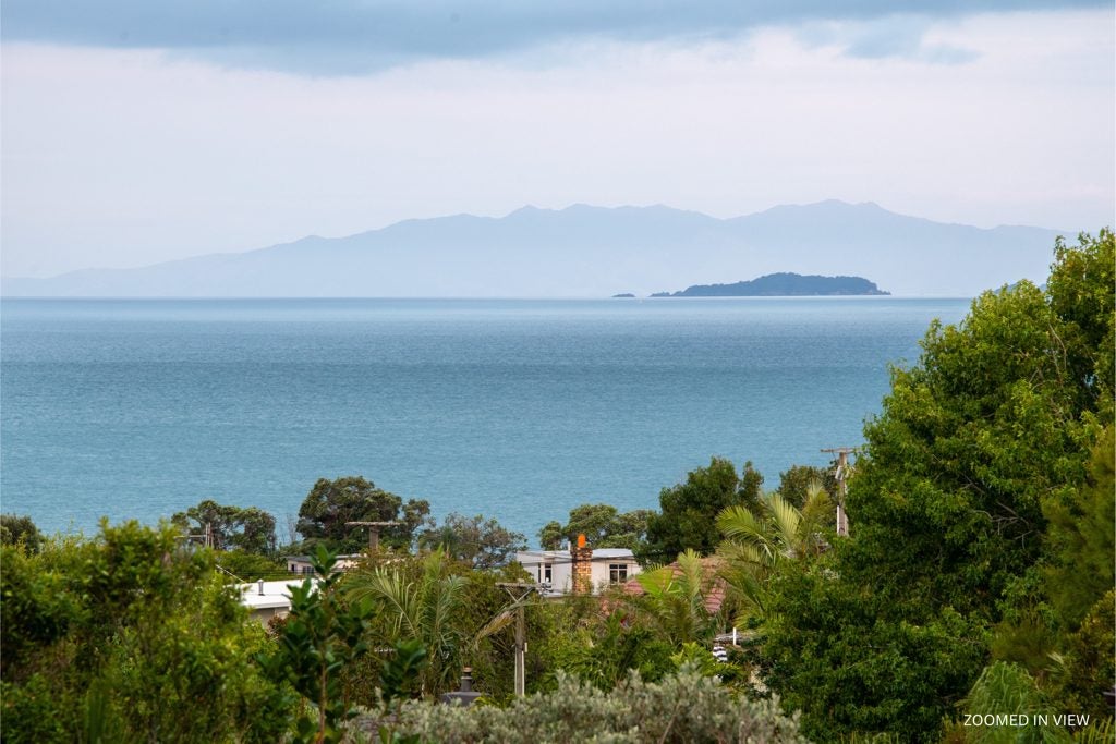 50 Castor Bay Road, Castor Bay, Auckland - Carousel 2