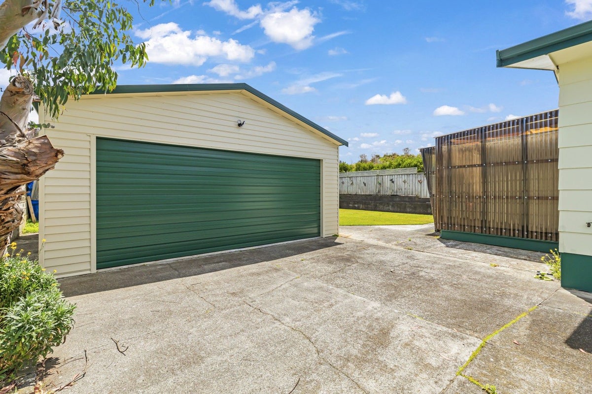 33 Karewa Street, Castlecliff, Whanganui, Manawatu / Whanganui - Carousel 2