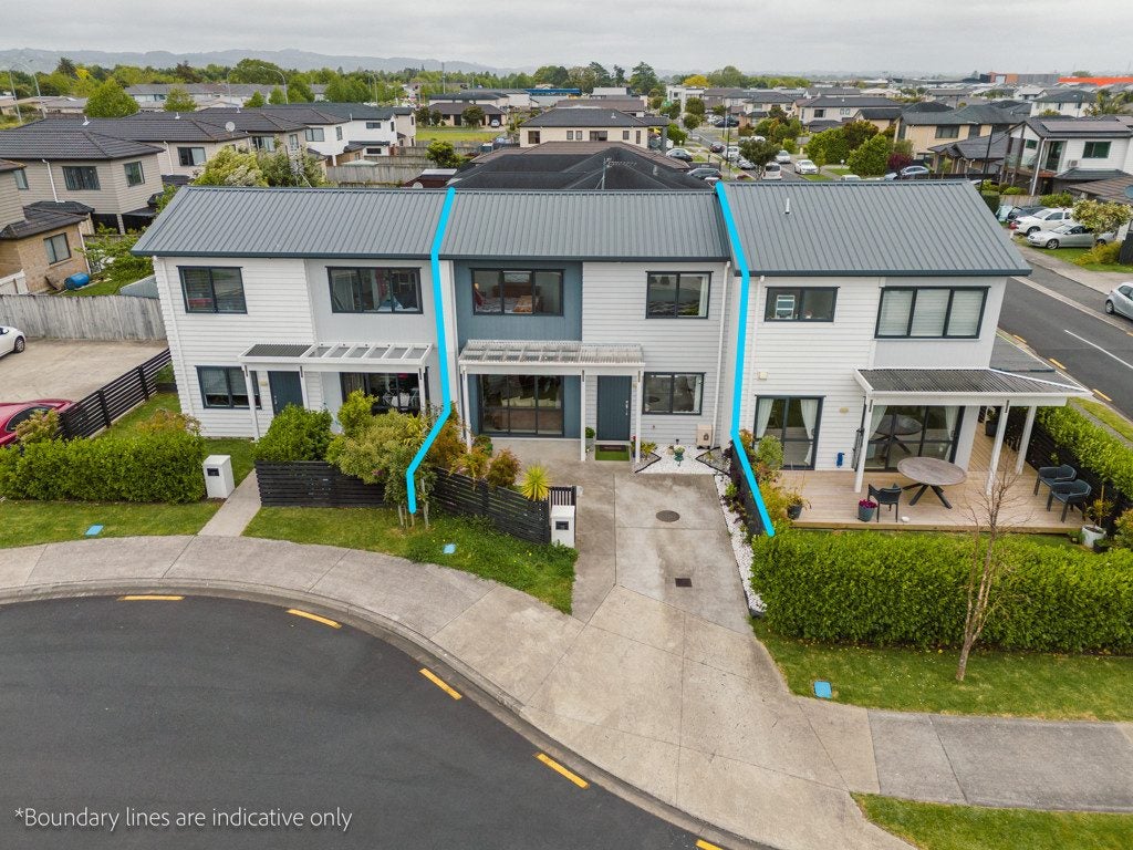 15 Biplane Street, Takanini, Auckland - Carousel 1