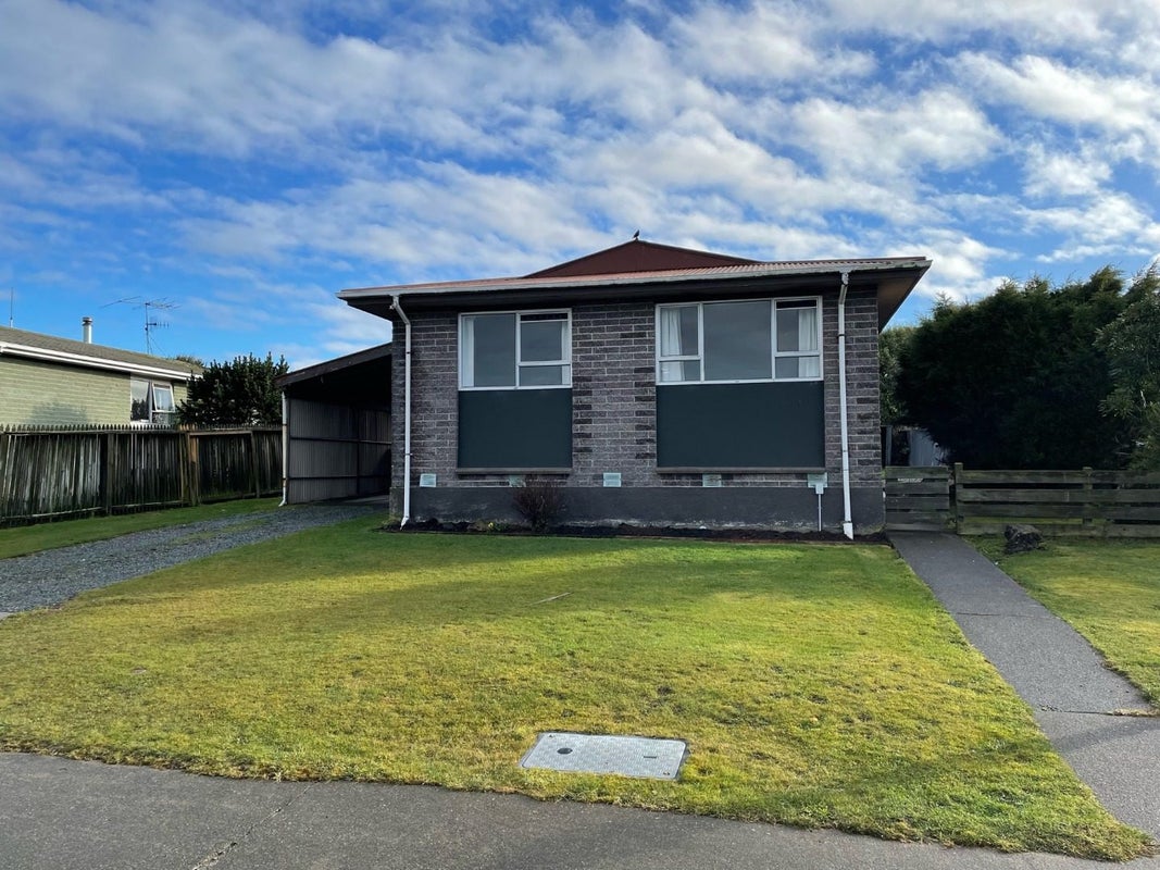 68 Kilmarnock Avenue, Strathern, Invercargill - Carousel 1
