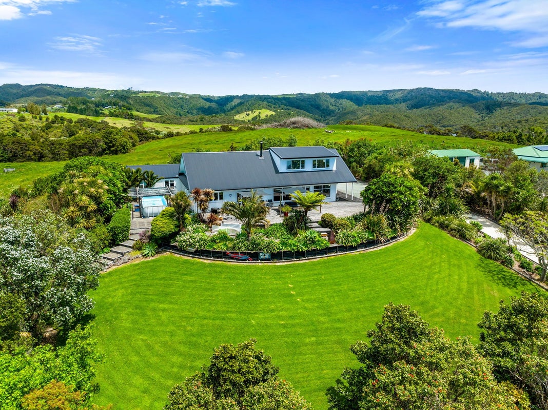 7 Sail Rock Road, Whangarei - Carousel 1