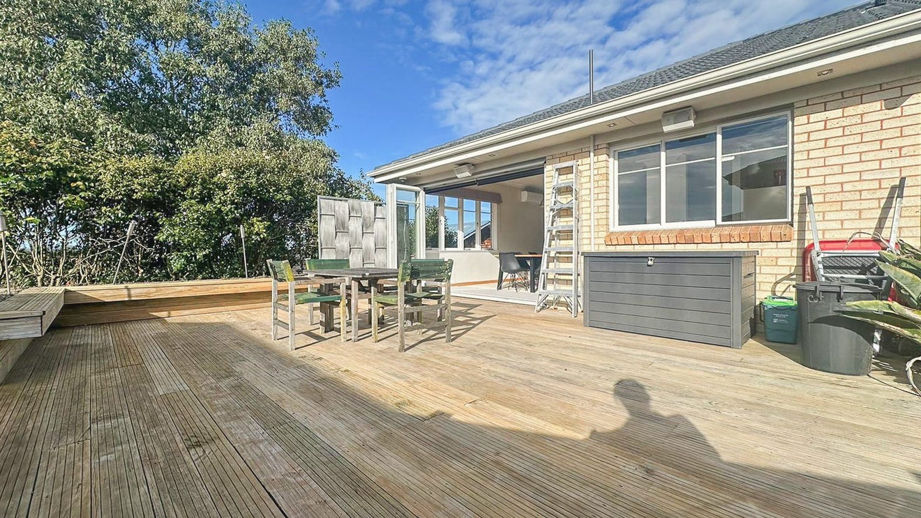 6 Ridout Street, Maeroa, Hamilton - Carousel 10