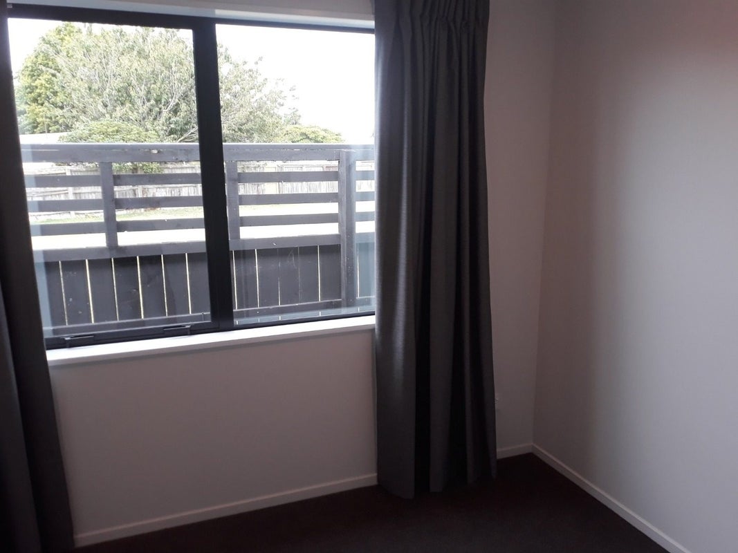 15 Piripiri Place, Broomfield, Christchurch - Carousel 8
