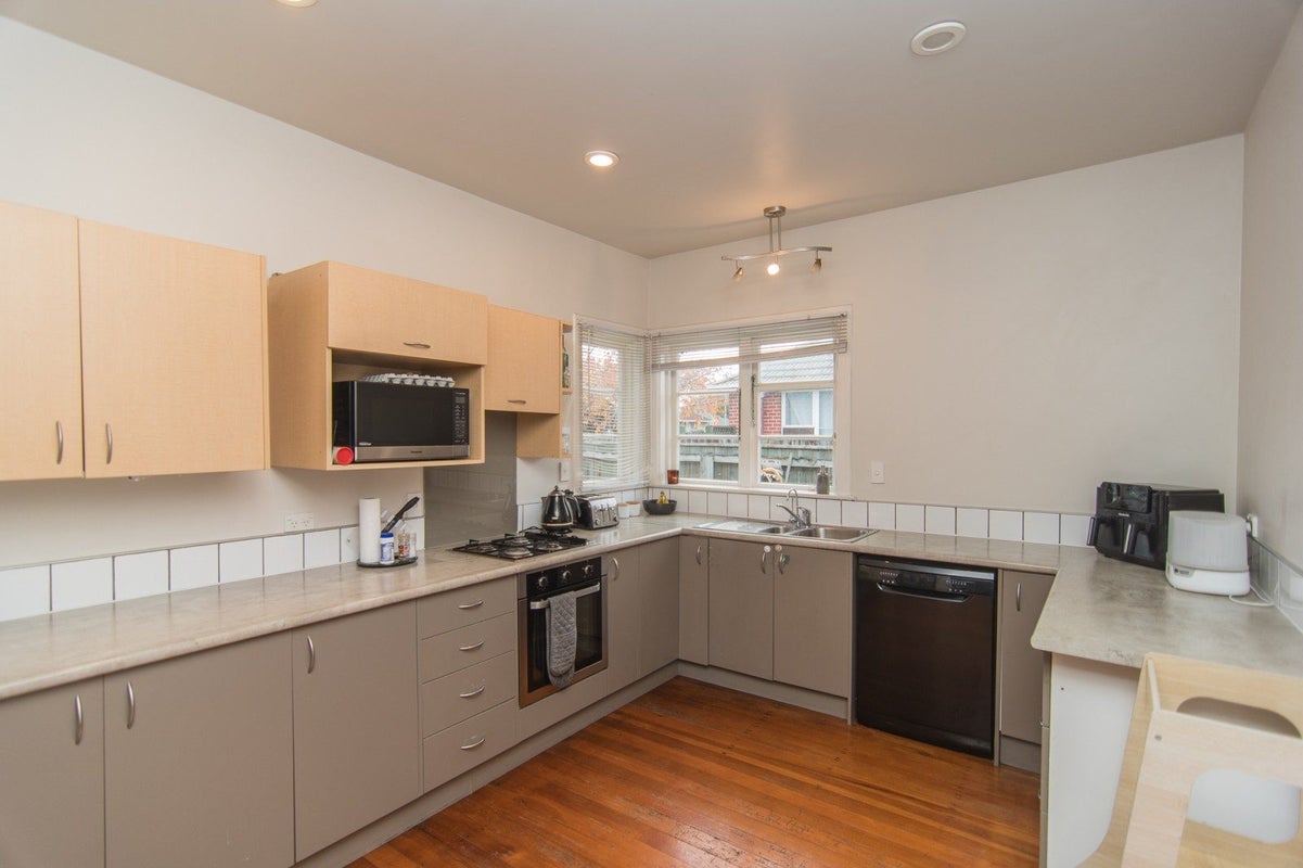 22 Domain Avenue, Temuka - Carousel 2